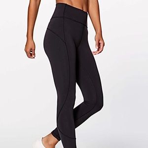 🖤Lululemon In Movement 25” Leggings🖤